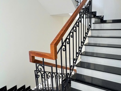 Bán nhà quận 11, đường hòa bình, 65m2, hẻm 8m thông, 5 tầng, 9.9 tỷ 3