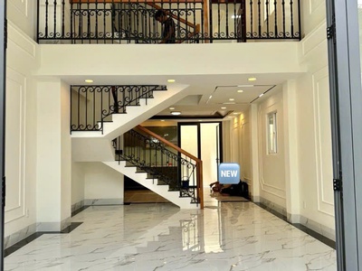 Bán nhà quận 11, đường hòa bình, 65m2, hẻm 8m thông, 5 tầng, 9.9 tỷ 2