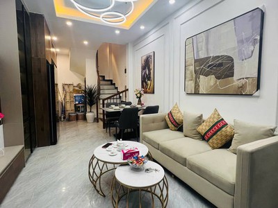 Bán nhà khâm thiên đống đa,31m2,ngõ rộng thông,gần phố,nhà mới ở ngay 0