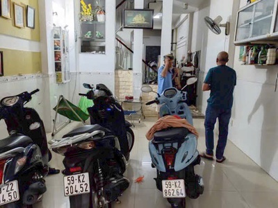 Bán nhà đẹp khu bình phú, quận 6   giá chỉ 10.x tỷ   x mềm như cấp 2   ở ngay, làm văn phòng, kinh 2