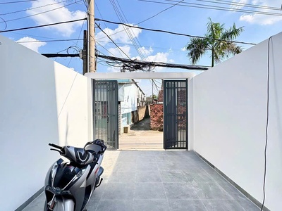 Bán nhà 1t2l, mới tinh, hoàn công, gần chợ bửu hoà, chỉ 3tỷ750 1