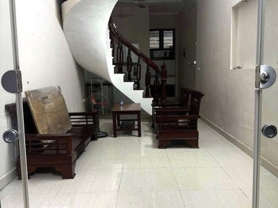 Bán nhà đào tấn, ba đình, ngõ thông, 3 gác, 35m2, 5 tầng, mt 3.2m, chỉ 7.6 tỷ 0