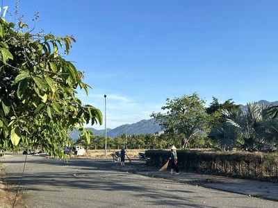 Chuyên kđt ven sông tắc- lô góc- dt: 142m2- giá cực tốt- cần bán gấp 0