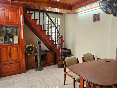 Chính chủ cần bán nhà đ. trần xuân soạn- trước nhà 6m- xe hơi ngủ trông nhà. 1