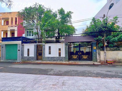 Cần bán gấp biệt thự thảo điền quận 2   giảm sốc chỉ 57 tỷ 2