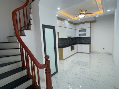 Nhà mới ngõ rộng thông  phố thanh am 52m2,x  5 tầng,mặt  t iền 3.5m, 9.5 tỷ long biên. 4
