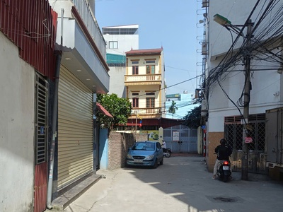 Ccmn đh công nghiệp 132.7m2-7t-tm, 2 mặt đường ô tô, dt 1.6 tỷ/năm, 22.9 tỷ 1