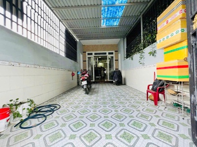 Chính Chủ Bán Gấp Nhà Phố Cao Cấp Gần Chợ Đông Hòa Dĩ An 2