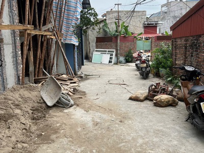 Chính chủ gửi bán dãy nhà kinh doanh 3 tầng tại Trà Khê, Anh Dũng 3