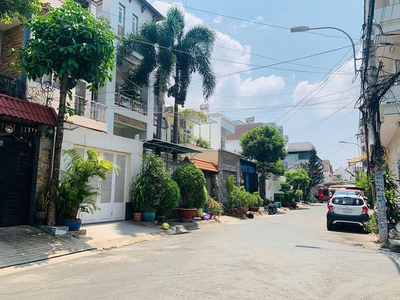 Bán nhà đường số 9 chợ Đo Đạc, ngang 4.2m, đường 12m rộng rãi, sổ hồng hoàn công 0