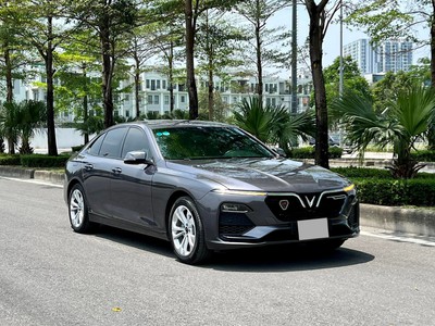 Bán xe Vinfast Lux A2.0 Turbo 2021, màu xám. 1