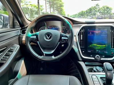 Bán xe Vinfast Lux A2.0 Turbo 2021, màu xám. 11