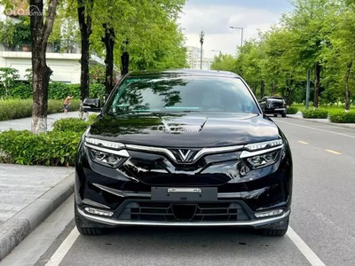 VF8 Plus   SUV mạnh mẽ, sẵn xe giao ngay 0