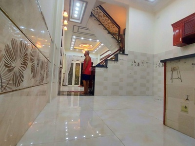 Luỹ bán bích tp 4x16,5m2 3 tầng 4pn chủ vừa gửi bán nhà cực ngon giá chỉ 5 tỷxx 1