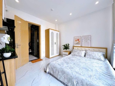 Bán gấp lô góc ngọc thụy 40m  , oto, kinh doanh, hàng xóm khai sơn, nhỉnh 7 tỷ 1