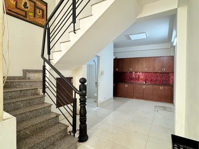 Bán nhà 4x14m, 5 tầng. đ. phạm văn bạch, phường 15, tân bình.  giá 5.6 tỷ 1