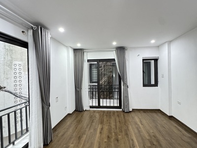 Bán nhà 5 tầng, 41m2, ngọc thụy - long biên - giá 6.8 tỷ - sổ đỏ chính chủ 2