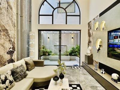 Nhà 5 tầng, tk hiện đại, full nội thất. phạm văn chiêu, p.14, gần tham lương 2