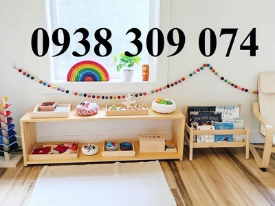 Kệ gỗ montessori mầm non 1m2, kệ đồ chơi montessori 4