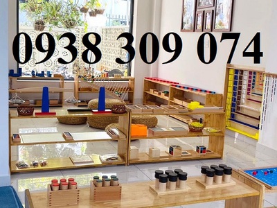 Kệ gỗ montessori mầm non 1m2, kệ đồ chơi montessori 0