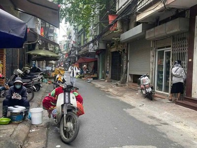 Ccmn 18 phòng phố xã đàn - thang máy -  dòng tiền 110 triệu/tháng   đủ pccc 1