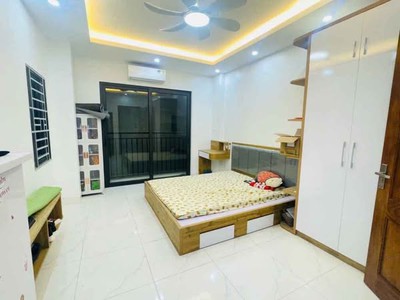 Nhà đẹp ngã tư nhổn - 31m x 5t - hơn 5 tỷ - lô góc - mới - full nội thất 1
