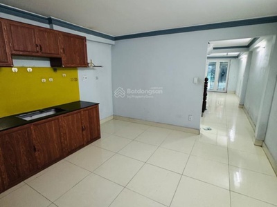 Mặt tiền kinh doanh kế chợ phú định, quận 8, 4x15m, giá nhỉnh 6 tỷ nhẹ 1