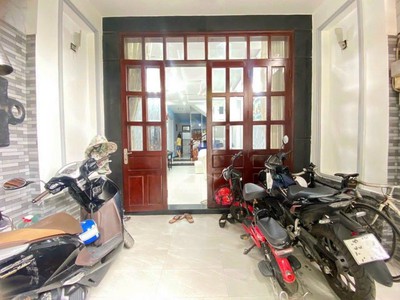 Bán nhà gò vấp, hẻm xe hơi lê đức thọ, 4 x 18, 4 tầng, 6pn, khu phân lô,  hơn 8 tỷ 2