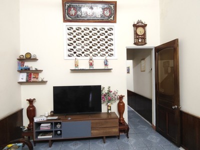 Mặt tiền nguyễn công trứ, đường 10.5 thẳng ra bãi biển, 325m2, ngang 7.7m, 2 mặt thoáng, 90tr/m2 0