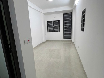 Siêu phẩm ô tô 5m-  nhà mới - 2 thoáng  - chủ xây để ở- cực hiếm sổ đỏ chính chủ, vuông vắn trước 3