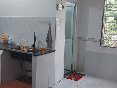 ♪kiệt 3m mẹ nhu gần dệt may, 115m2, ngang 5.5m vuông nét, gác lửng sạch, 3pn, sân rộng, luồn thoáng 4