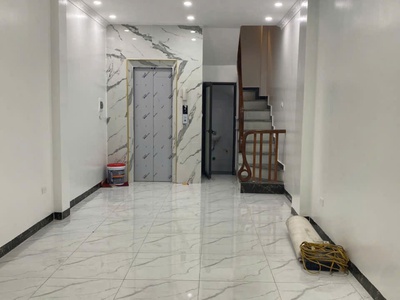 Nhà riêng trong ngõ, mới koong 6 tầng thang máy, 33.3m2, giá chỉ hơn 7 tỷ xíu 0