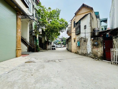 Nhà phân lô trung tâm quận hoàng mai, 38m2, 7 tầng tháng máy, mt 5m, ô tô vào nhà, full nội thất, 0