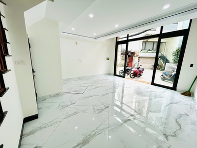 Nhà phân lô trung tâm quận hoàng mai, 38m2, 7 tầng tháng máy, mt 5m, ô tô vào nhà, full nội thất, 3