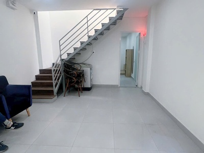 Hàng mới 3tỷ9 bl 4