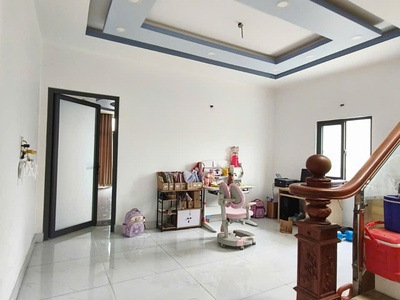 Siêu phẩm liên khu 4-5 ngay chợ bình thành hẻm nhựa 7m thông 81m2,4tầng nhỉnh 5 tỷ 3