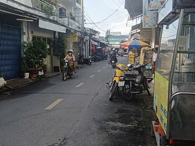 Siêu phẩm nhà mặt tiên đường số 10 ngay chợ liên khu 5-6 -56m2,2 tầng nhỉnh 4 tỷ 1