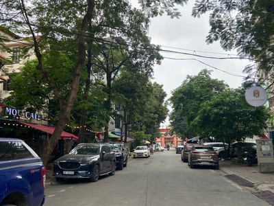 Tòa 7 tầng thang máy phố lạc long quân, tây hồ, mặt ngõ ô tô dừng đỗ, kdoanh, 68m, 21.5 tỷ 1