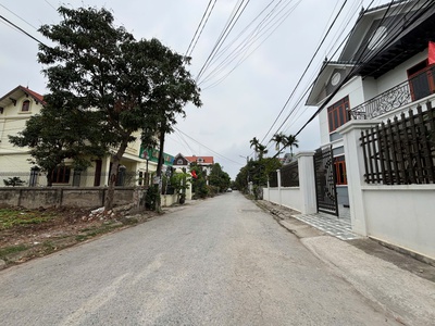Đất Tràng Cát giá chỉ 1 Tỷ140tr có ngay lô đất 49,6m2 ngõ rộng 2,5m. 0