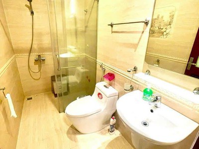 Bán gấp trần duy hưng, ô tô tránh, 60m2 mt 4.5m 6 tầng 30 tỷ 4