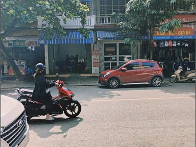  chính chủ bán nhà mặt phố trung tâm tp. yên bái   vị trí vàng kinh doanh sầm uất  0