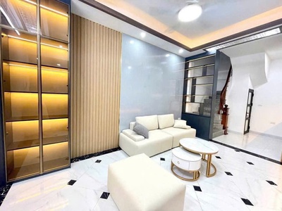 Bán nhà an dương vương - 33m - 5 tầng full nội thất - mặt tiền 4m - nhỉnh 5 tỷ - thông tin chuẩn 0