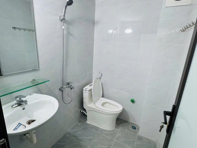 Bán nhà ngõ thông oto vào nhà tại lĩnh nam 3