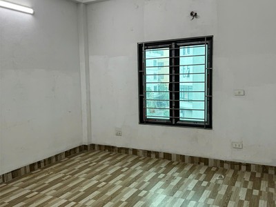 Cho thuê mặt bằng kinh doanh kết hợp ở mặt phố ngọc thuỵ, long biên, hà nội 3
