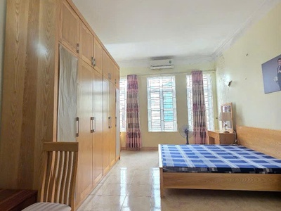 Bán nhà phố đặng văn ngữ 2 mặt tiền ô tô vào nhà 0