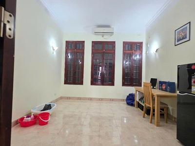 Bán nhà phố đặng văn ngữ 2 mặt tiền ô tô vào nhà 2