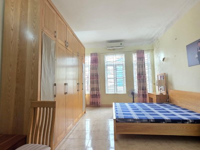 Bán nhà tam khương 4 tầng ô tô vào nhà kinh doanh đống đa 4