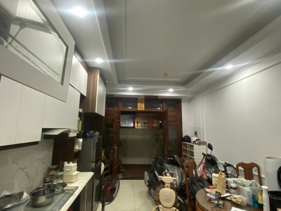 Hiếm-Tây Hồ- Yên Phụ- Ô tô- 5 tầng ở ngay - 6 tỷ 1