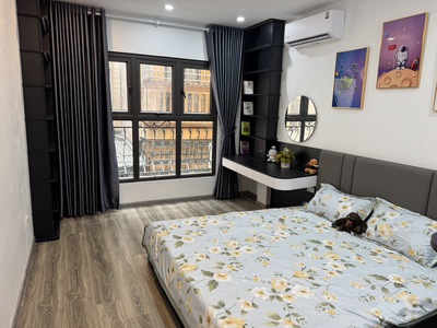 Tây Hồ- Hoàng Hoa Thám- Ô tô- Lô góc 3 mặt thoáng- 5 tầng- 8 tỷ 2