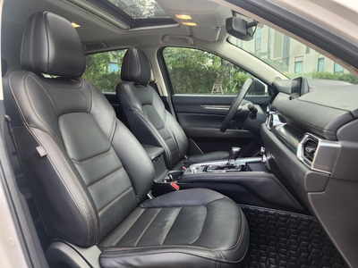 Bán xe Mazda CX5 Luxury 2.0 AT 2019, màu trắng. 6